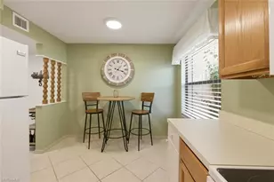 7220 Coventry Ct, Naples, FL 34104 - Photo 14