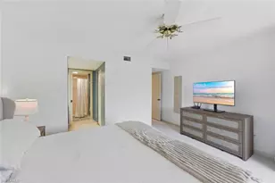 7220 Coventry Ct, Naples, FL 34104 - Photo 16