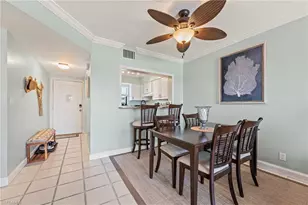 803 River Point Dr, Naples, FL 34102 - Photo 4