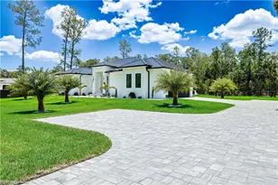 3430 1st Ave NW, Naples, FL 34120 - Photo 8