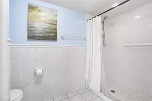 7320 Glenmoor Ln, Naples, FL 34104 - Photo 14