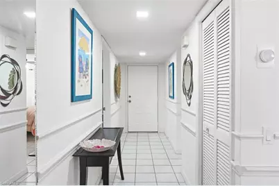 7320 Glenmoor Ln #2206, Naples, FL 34104 - Photo 2
