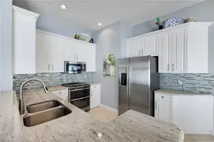 3232 Sundance Cir, Naples, FL 34109 - Photo 14