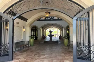9727 Acqua Ct, Naples, FL 34113 - Photo 12