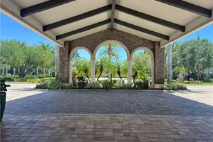 9727 Acqua Ct, Naples, FL 34113 - Photo 6