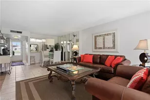 1086 Forest Lakes Dr, Naples, FL 34105 - Photo 18