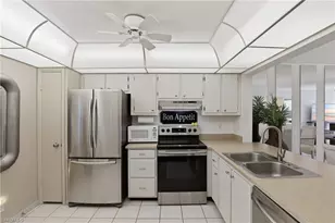 1086 Forest Lakes Dr, Naples, FL 34105 - Photo 8