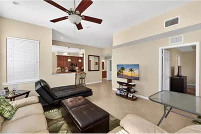 8541 Oakshade Cir #2, Fort Myers, FL 33919 - Photo 6