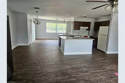 808 Greenwood Ave, Lehigh Acres, FL 33972 - Photo 10
