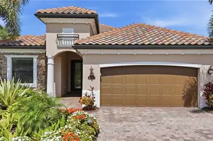 9457 Rialto Dr, Naples, FL 34113 - Photo 4