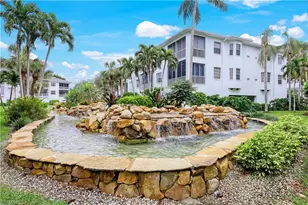 837 Sailaway Ln, Naples, FL 34108 - Photo 18