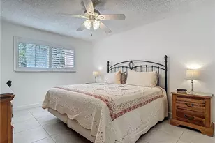 175 Turtle Lake Ct, Naples, FL 34105 - Photo 10