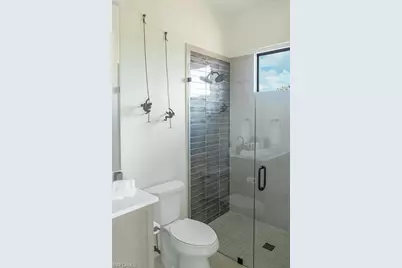 2935 Coco Lakes Dr, Naples, FL 34105 - Photo 24