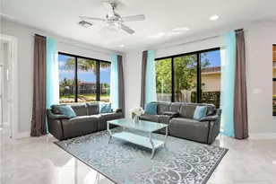 4716 Kensington Cir, Naples, FL 34119 - Photo 10