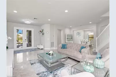 4716 Kensington Cir, Naples, FL 34119 - Photo 4