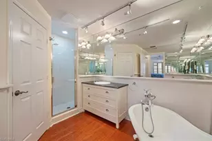 410 Bayfront Pl, Naples, FL 34102 - Photo 8