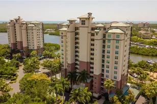 430 Cove Tower Dr, Naples, FL 34110 - Photo 16