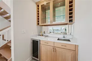1301 Chesapeake Ave, Naples, FL 34102 - Photo 10