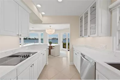 1301 Chesapeake Ave #1B, Naples, FL 34102 - Photo 8