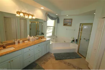 8526 Pepper Tree Way, Naples, FL 34114 - Photo 10