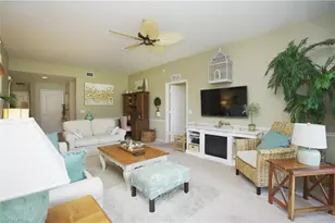 3435 Laurelgreens Ln S, Naples, FL 34119 - Photo 14