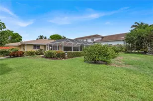 656 Binnacle Dr, Naples, FL 34103 - Photo 2