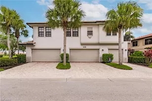 1375 Artesia Dr E, Naples, FL 34113 - Photo 24