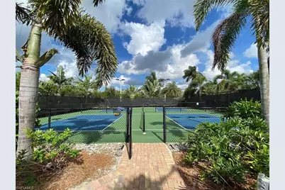 14386 Laguna Springs Ln, Naples, FL 34114 - Photo 36