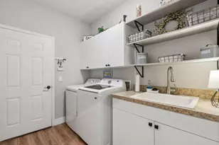 7856 Clemson St N, Naples, FL 34104 - Photo 10