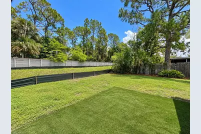 3181 Poinciana Dr, Naples, FL 34105 - Photo 6