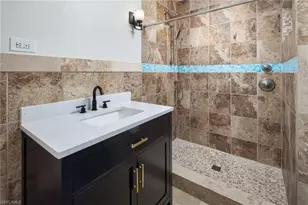 2424 Harbor Rd, Naples, FL 34104 - Photo 14