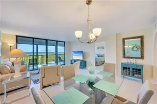 17 Bluebill Ave, Naples, FL 34108 - Photo 18