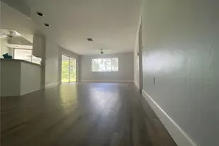 5097 Greenbriar Dr, Fort Myers, FL 33919 - Photo 2