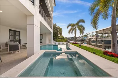 380 Trade Winds Ave, Naples, FL 34108 - Photo 40