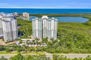 265 Indies Way, Naples, FL 34110 - Photo 6