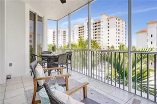 470 Launch Cir, Naples, FL 34108 - Photo 30