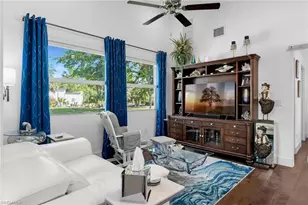 681 15th St SW, Naples, FL 34117 - Photo 28