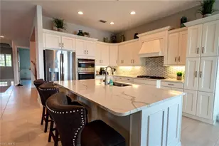 8008 Signature Club Cir, Naples, FL 34113 - Photo 12