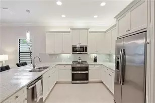 13435 Silktail Dr, Naples, FL 34109 - Photo 8