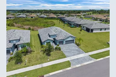 1779 Hagen Ct, Naples, FL 34120 - Photo 38
