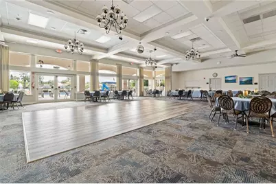 7867 Berkshire Pines Dr, Naples, FL 34104 - Photo 24