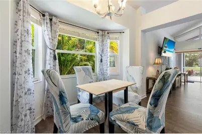 360 Pindo Palm Dr, Naples, FL 34104 - Photo 6