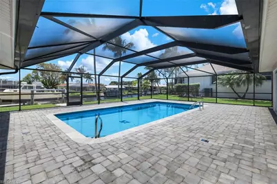 4005 SE 1st Ave, Cape Coral, FL 33904 - Photo 2