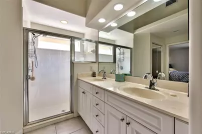 8207 Ibis Cove Cir #Y, Naples, FL 34119 - Photo 16