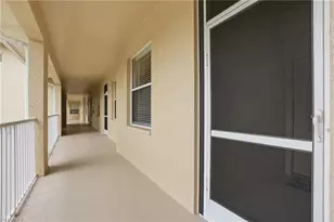 8600 Cedar Hammock Cir, Naples, FL 34112 - Photo 6