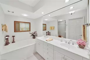 315 Dunes Blvd, Naples, FL 34110 - Photo 10