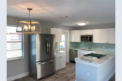 663 100th Ave N, Naples, FL 34108 - Photo 4