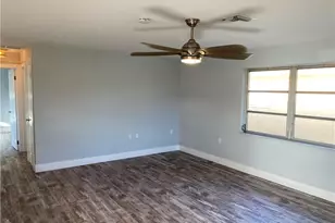 663 100th Ave N, Naples, FL 34108 - Photo 6