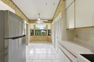 7380 St Ives Way, Naples, FL 34104 - Photo 10