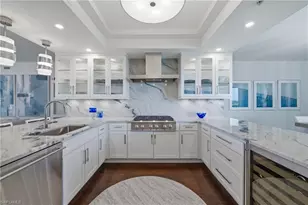 265 Indies Way, Naples, FL 34110 - Photo 2